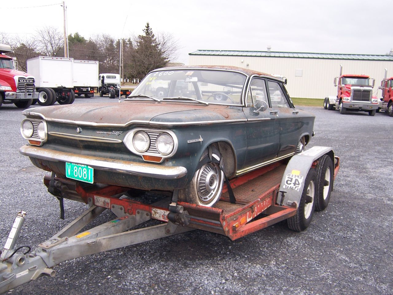 Illustration for article titled The Oldest 24 Hours Of LeMons Car Yet: UDMan's 1963 Corvair
